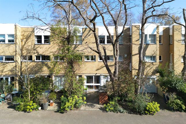 Highsett, Cambridge, Cambridgeshire 3 bed house for sale