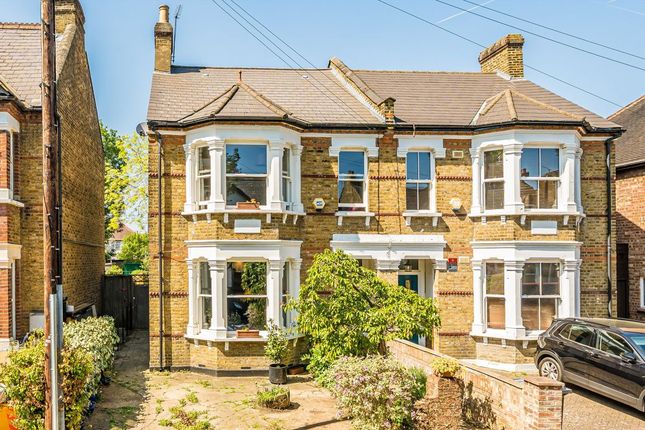 St. Stephens Road, Hounslow TW3 3 bed semi
