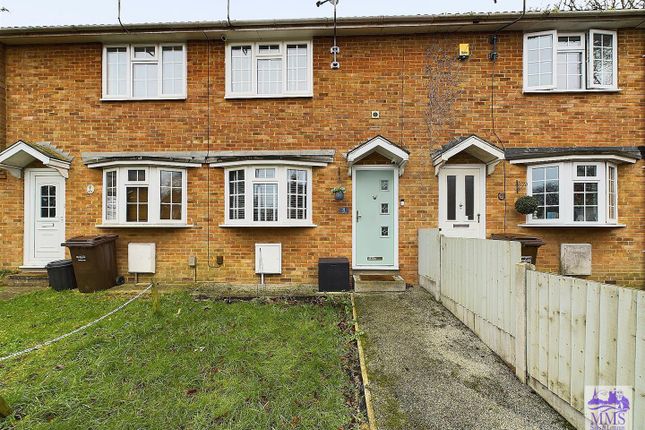 Cressey Court, Chatham 2 bed terraced house for sale