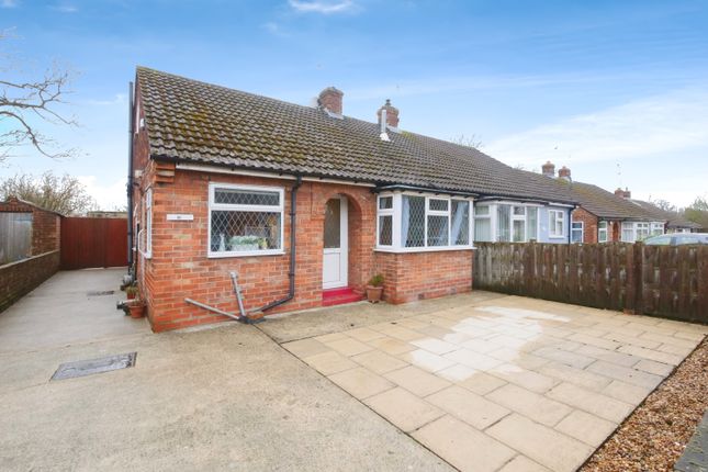2 bedroom semi-detached bungalow for sale