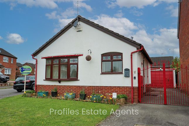 2 bedroom detached bungalow for sale