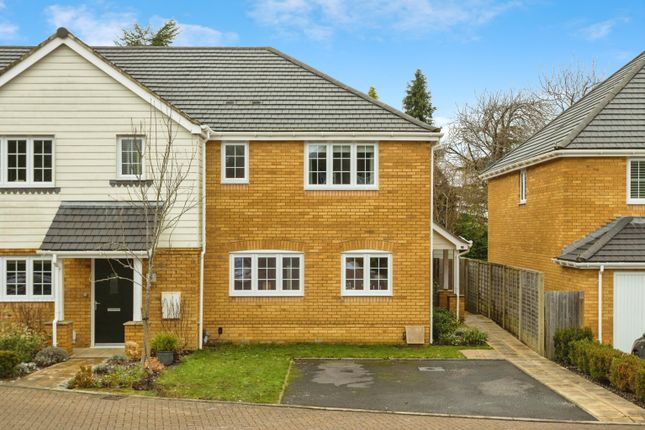 3 bed end terrace house