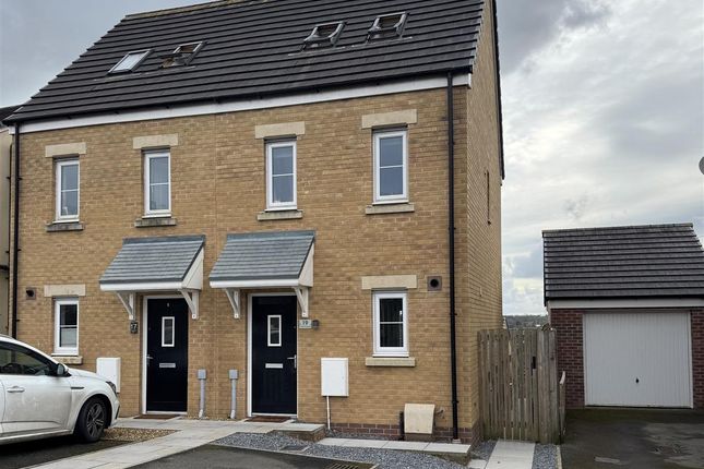 Keep Hill Close, Pembroke 3 bed semi