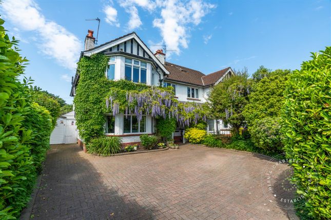 4 bed semi-detached house