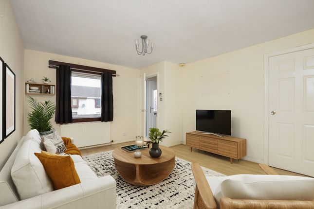 2 bed end terrace house