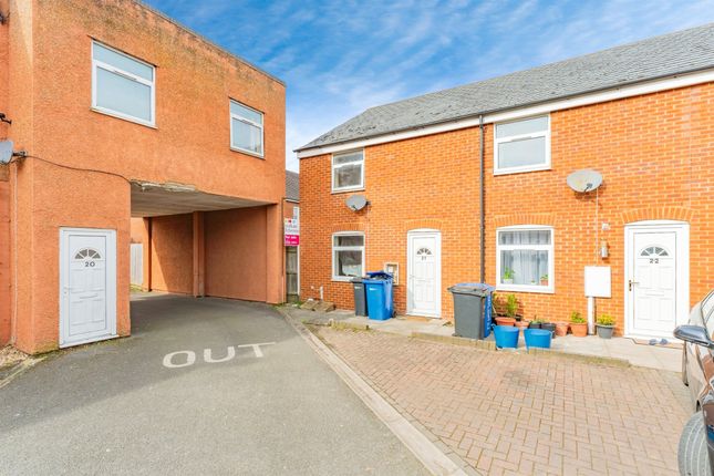 2 bed terraced house