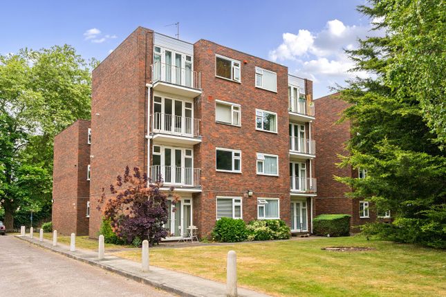 2 bed flat