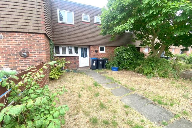 Morris Court, Waltham Abbey 3 bed house for sale