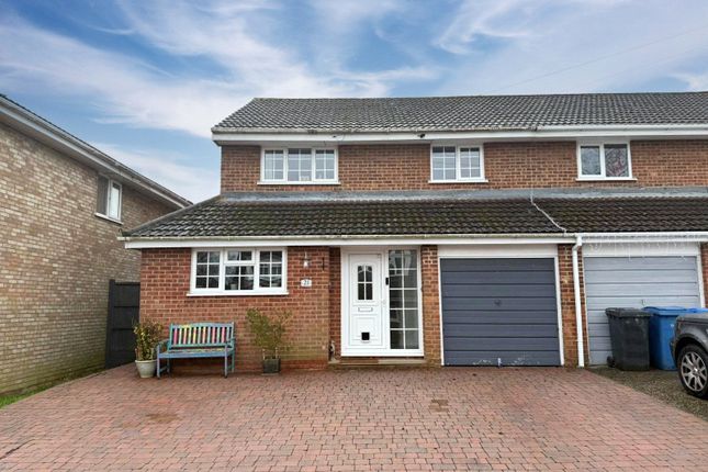 Byways, Yateley, Hampshire, GU46 4 bed semi