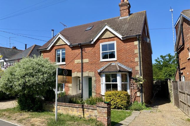 Woodside Road, Chiddingfold 3 bed semi