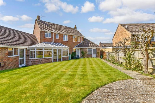 4 bed detached house