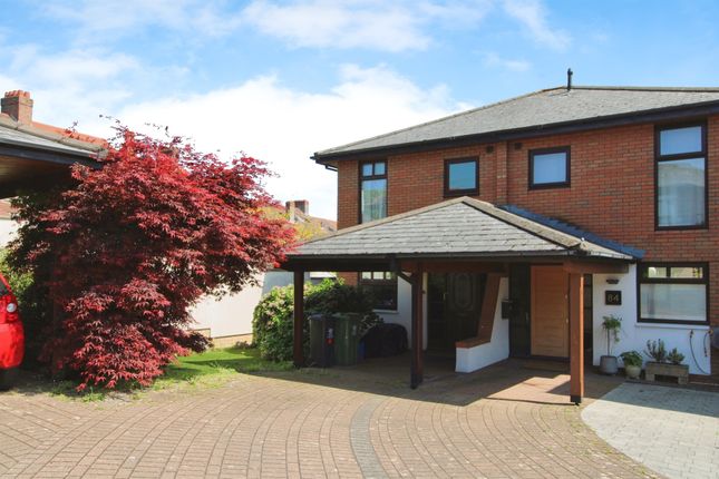 2 bedroom semi-detached house for sale