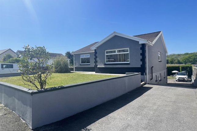 Cae Gwyn Terrace, Drefach, Llanelli 4 bed detached house for sale