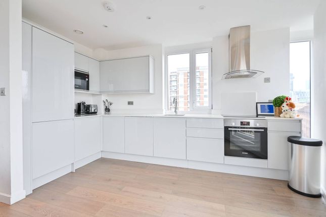 Borough High Street, Borough, London... 3 bed penthouse for sale