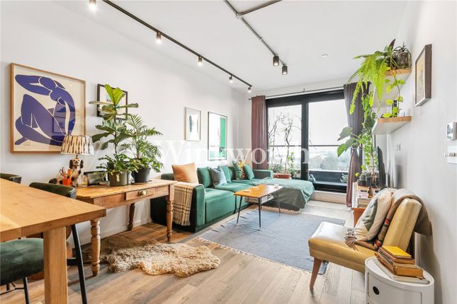 Lawrence Road, London, N15 2 bed apartment for sale