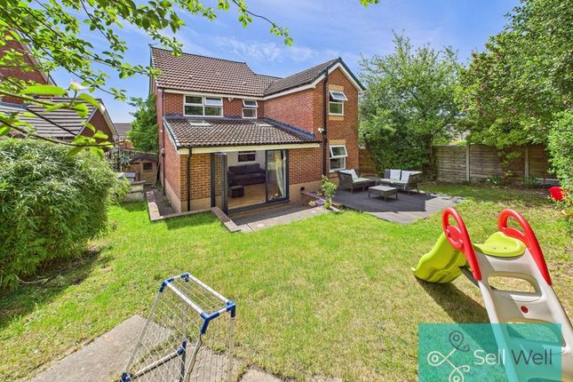 4 bed detached house