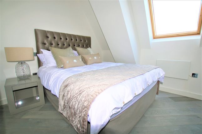 Slough 1 bed apartment for sale