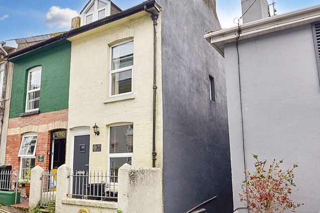 STATION HILL BRIXHAM 3 bed end of terrace house for sale