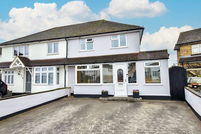 The Crescent, Abbots Langley WD5 4 bed semi