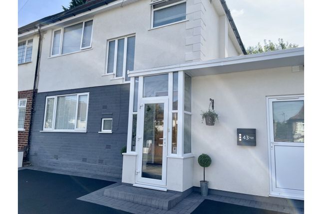 3 bed semi-detached house