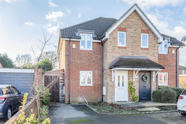 Pinewood Grove, New Haw, Addlestone... 3 bed semi