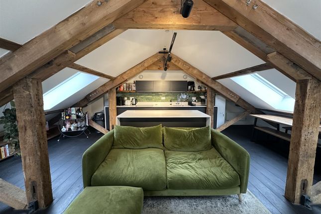 Crusader Mill, Manchester 2 bed duplex for sale