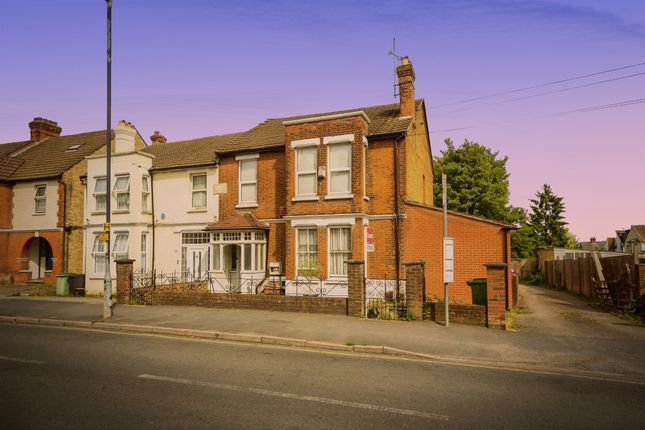 2 bedroom house for sale