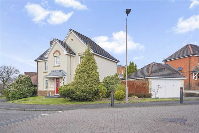 66 Glengarry Crescent, FK1 5UE 4 bed detached house for sale