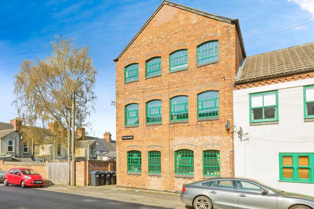 1 bed flat
