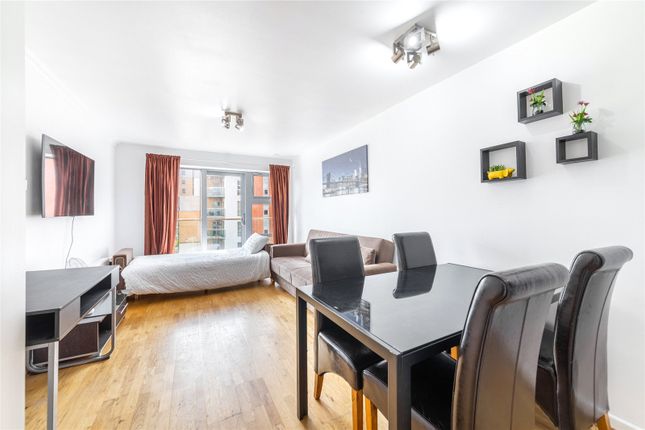 Marquess Heights, South Woodford E18 2 bed apartment for sale