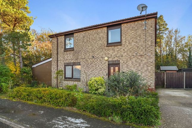 3 bed detached house