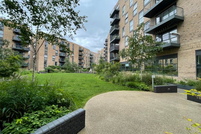 Masters Court, Lyon Road, Harrow, HA1 1 bed apartment for sale