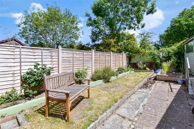 Foxden Drive, Downswood, Maidstone, Kent 2 bed semi