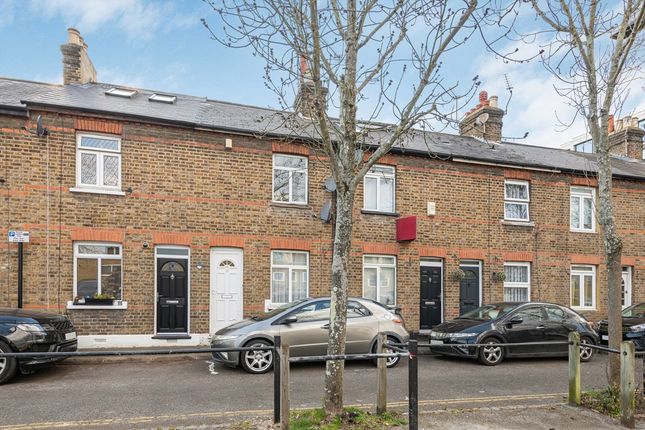 George Street, London W7 2 bed terraced house for sale
