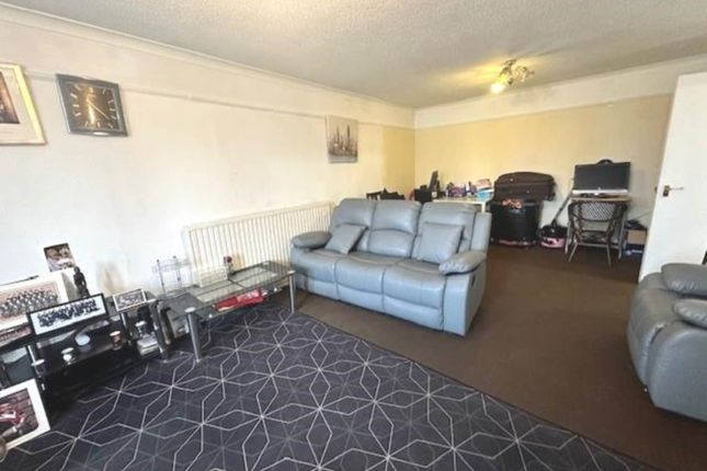 The Redwoods, 5 Congleton Grove, SE18... 2 bed apartment for sale