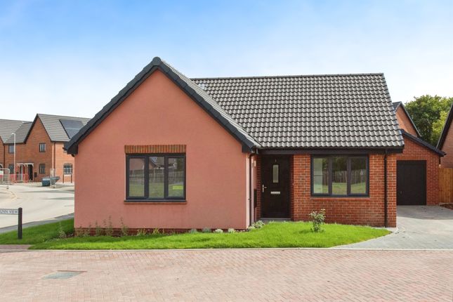 2 bedroom detached bungalow for sale