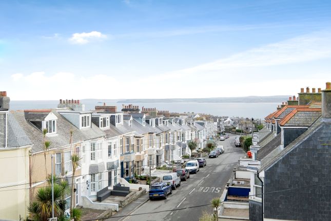 4 bed terraced house