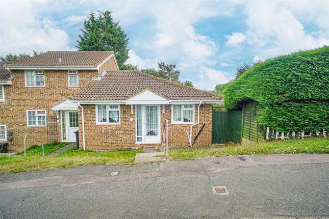 2 bedroom semi-detached bungalow for sale