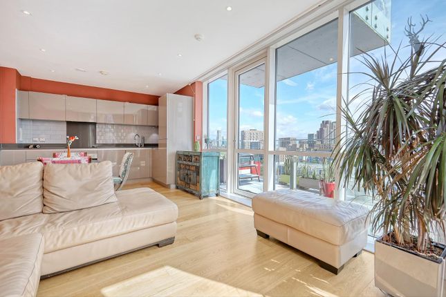 Merchants Walk Development, Bow 3 bed flat for sale