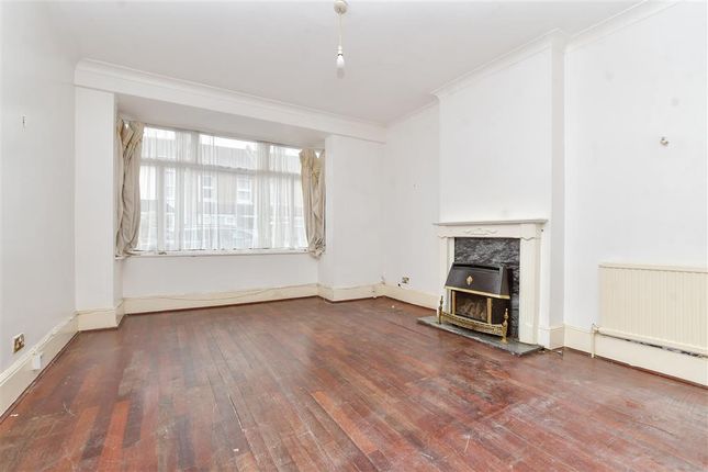 Kynaston Road, Thornton Heath, Surrey 4 bed end of terrace house for sale
