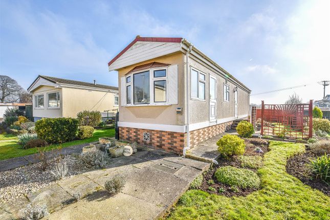 2 bedroom park home for sale