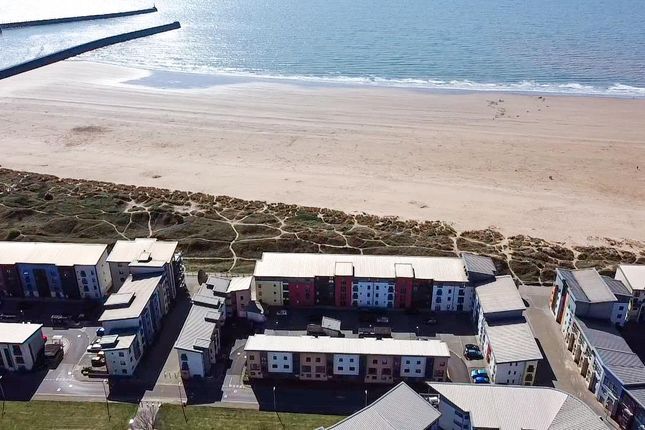 Fishermans Way, Marina, Swansea 2 bed apartment for sale