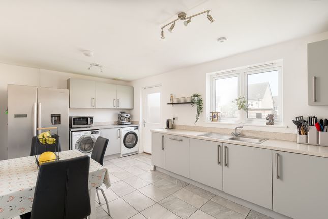 4 Saw Mill Court,  Bonnyrigg, EH19 3GP 4 bed detached house for sale
