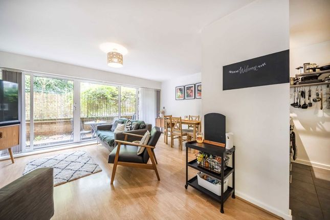 Kay Street, London E2 2 bed flat for sale