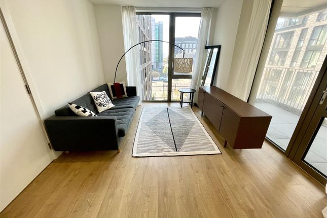 2 bed flat