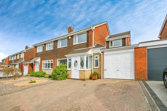 4 bedroom semi-detached house for sale