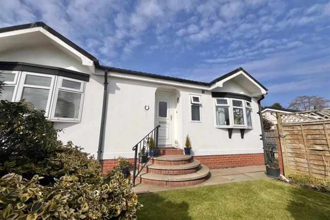 Mossways Park, Wilmslow 2 bed park home for sale