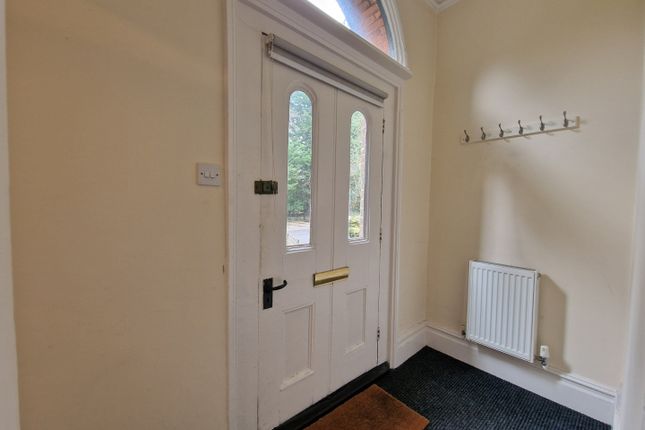 2 bed maisonette
