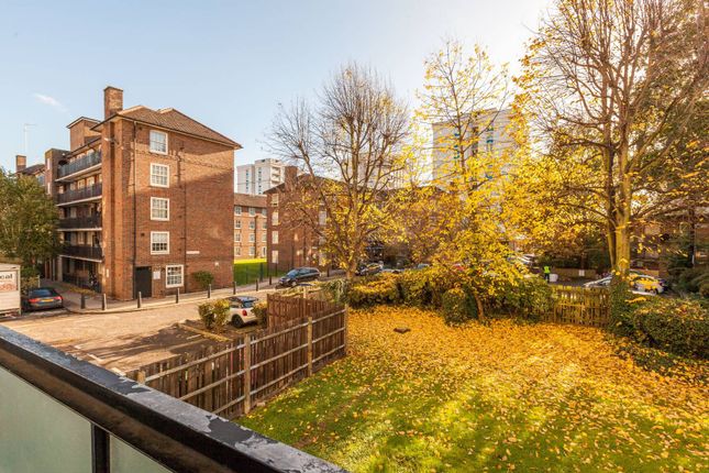 Bow Road, London E3 2 bed maisonette for sale