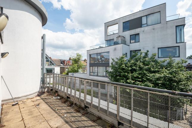 Artisan Quarter, Wellington Road... 1 bed flat for sale